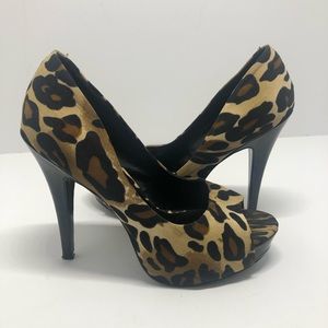 Jessica Simpson Leopard Print Peep Toe Heels Sz 7